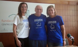 Equipo técnico de Fundación Miranda y D. Jokin Sarría (autor del diseño de las camisetas)